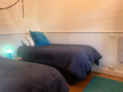 Cinta Cottage - Hervey Bay Accommodation 14