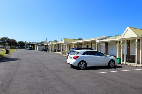 Pelicans Motel San Remo - Hervey Bay Accommodation 5