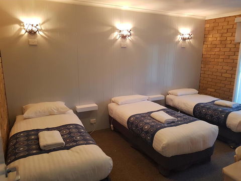 Tropicana Motor Inn - Tourism Hervey Bay 34