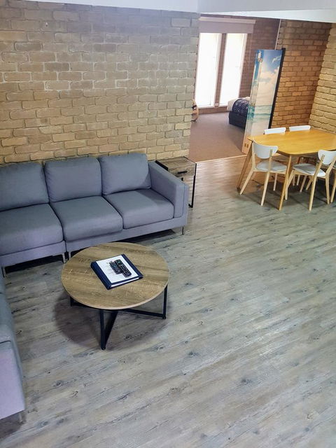 Tropicana Motor Inn - Tourism Hervey Bay 26