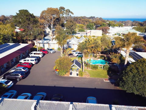 Tropicana Motor Inn - Tourism Hervey Bay 15