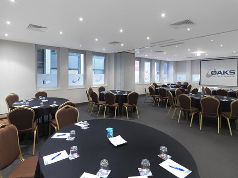 Oaks Melbourne On Collins Suites - Tourism Hervey Bay 13