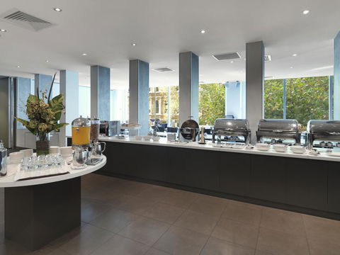 Oaks Melbourne On Collins Suites - Tourism Hervey Bay 3