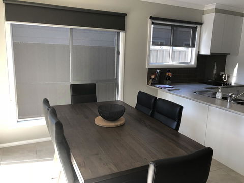 Luxury Abalina Cottages - Tourism Hervey Bay 21