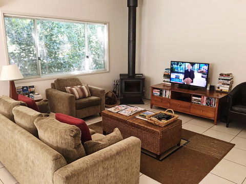 Luxury Abalina Cottages - Tourism Hervey Bay 33