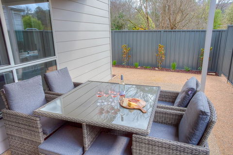 Luxury Abalina Cottages - Tourism Hervey Bay 8