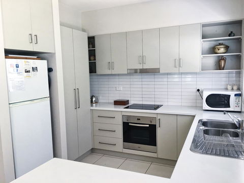 Luxury Abalina Cottages - Tourism Hervey Bay 35