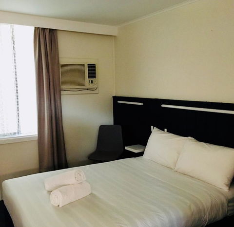 Motel Yarrawonga - Hervey Bay Accommodation 12