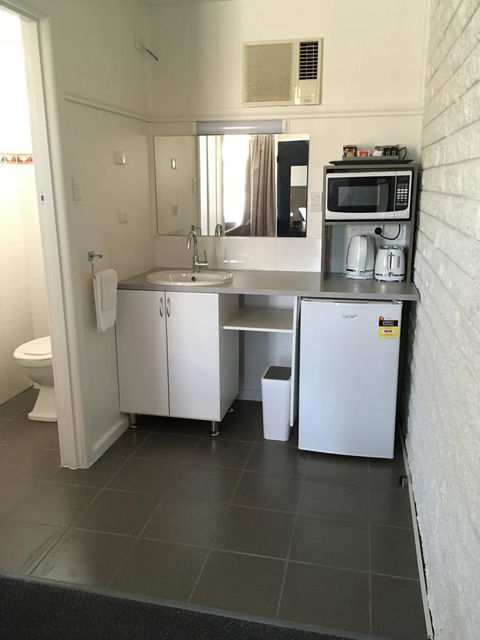 Motel Yarrawonga - Hervey Bay Accommodation 5