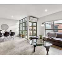 Sophisticated modern 3 bed home in foodie paradise - Tourism Hervey Bay