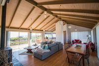 Book Peterborough Accommodation Vacations Hervey Bay Accommodation Hervey Bay Accommodation