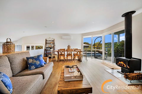 Peninsula Retreat - Tourism Hervey Bay 0