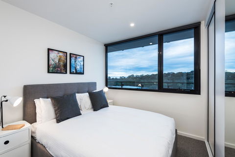 Playhouse Apartments - Hervey Bay Accommodation 13