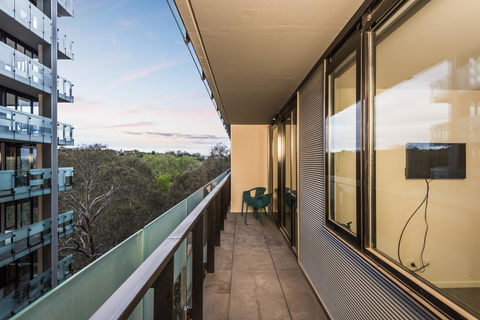 Playhouse Apartments - Hervey Bay Accommodation 9