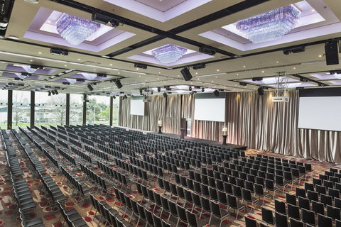 Pullman Melbourne Albert Park - Hervey Bay Accommodation 13