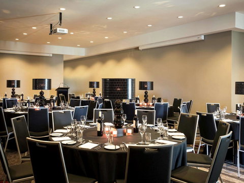 Pullman Melbourne Albert Park - Hervey Bay Accommodation 41