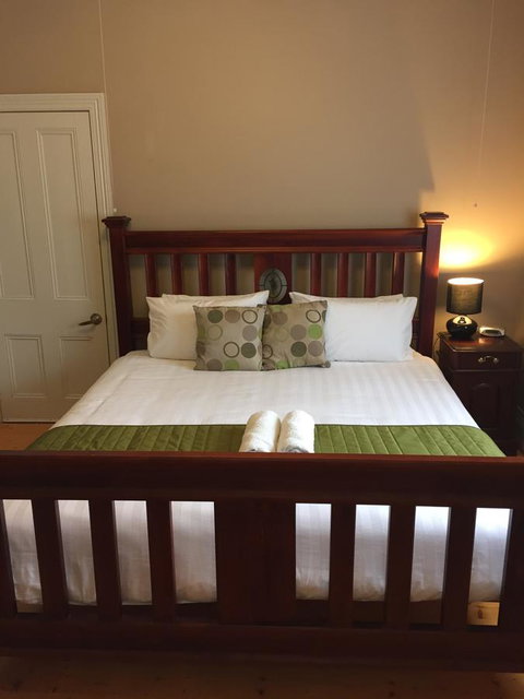 Little River Bed And Breakfast - Hervey Bay Accommodation 24