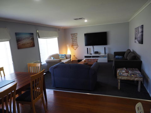 Port Relaxation - Hervey Bay Accommodation 1