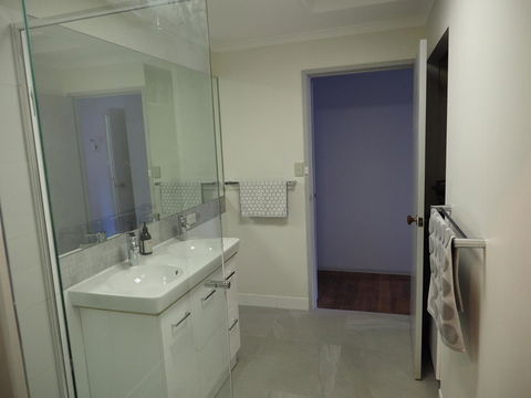 Port Relaxation - Hervey Bay Accommodation 4