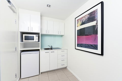 Brady Apartment Hotel Flinders Street - Tourism Hervey Bay 7