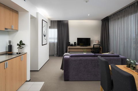 Atura Dandenong - Hervey Bay Accommodation 3