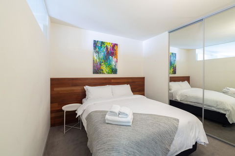 Canvas Suites On Russell Place - Tourism Hervey Bay 1