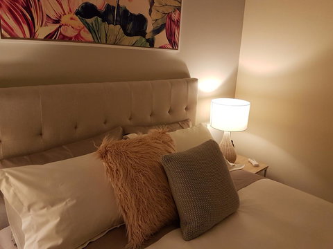 Healesville House - Fig Tree House - Hervey Bay Accommodation 15