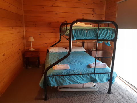 Kiramli Villas - Tourism Hervey Bay 4