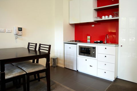 City Edge On Elizabeth Apartment Hotel - Tourism Hervey Bay 10