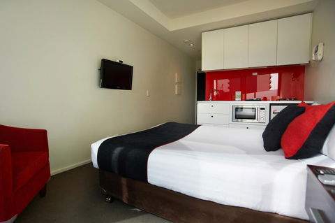 City Edge On Elizabeth Apartment Hotel - Tourism Hervey Bay 4