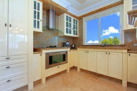 ABC Accommodation - Rosebud - Tourism Hervey Bay 4