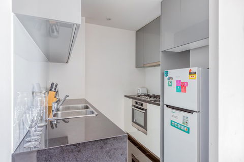 Southbank Biz-Biz Hotel Apartment - Tourism Hervey Bay 8