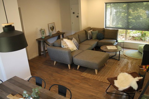 4 Autumn Grove - Hervey Bay Accommodation 4