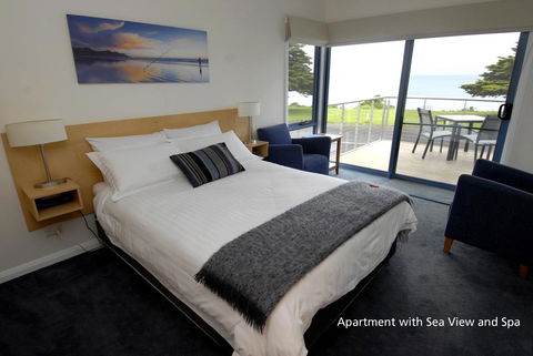 Seascape Accommodation - Tourism Hervey Bay 0