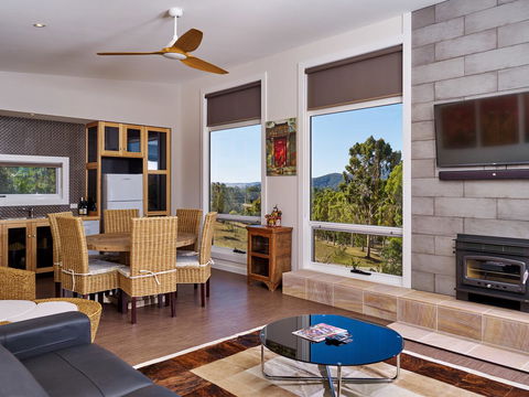 Panoramia Villas - Hervey Bay Accommodation 9