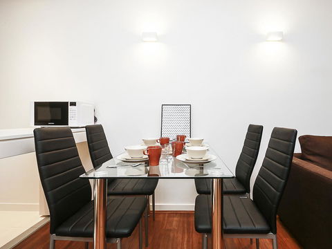 Mono Two On Flinders Street - Tourism Hervey Bay 1