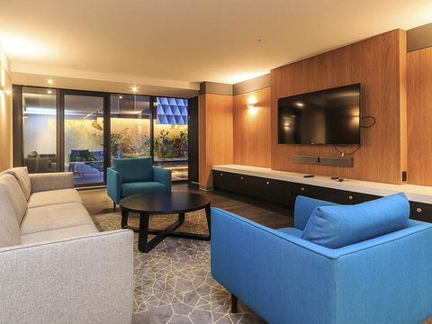 Mono Two On Flinders Street - Tourism Hervey Bay 15