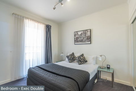 Clocktower Apartment Hotel - Tourism Hervey Bay 2