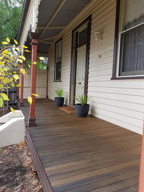 Myers CBD - Hervey Bay Accommodation 2