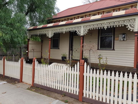 Myers CBD - Hervey Bay Accommodation 1