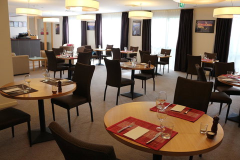 Bairnsdale International - Hervey Bay Accommodation 17