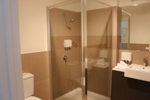 Bairnsdale International - Hervey Bay Accommodation 25