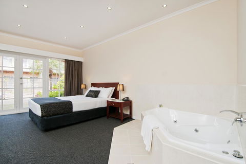 Quality Hotel Melbourne Airport - Tourism Hervey Bay 6