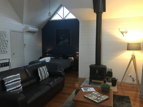 Two Truffles Cottages - Hervey Bay Accommodation 12