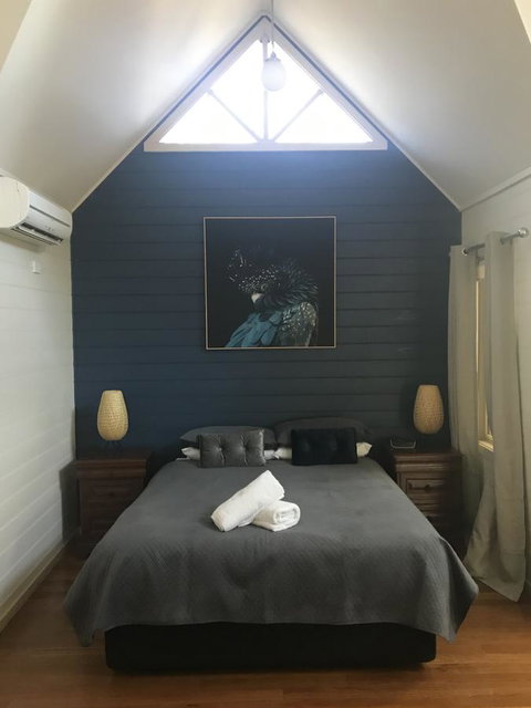 Two Truffles Cottages - Hervey Bay Accommodation 11