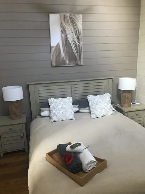 Two Truffles Cottages - Hervey Bay Accommodation 3