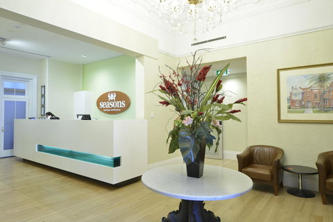 Seasons Heritage Melbourne - Hervey Bay Accommodation 4