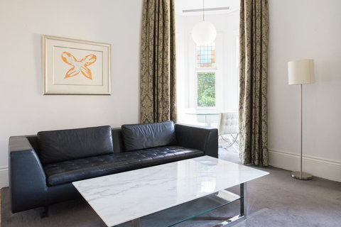 Seasons Heritage Melbourne - Hervey Bay Accommodation 23