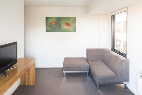 Seasons Heritage Melbourne - Hervey Bay Accommodation 14