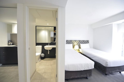 Seasons Heritage Melbourne - Hervey Bay Accommodation 7